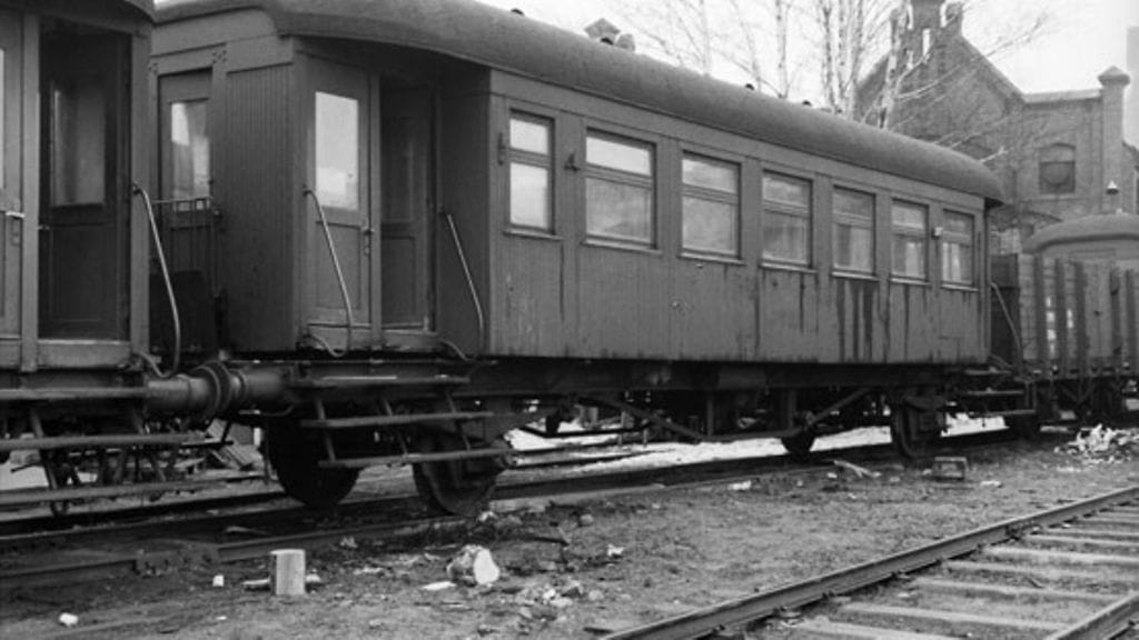 Heikki Talvela matkusti junalla lomille.