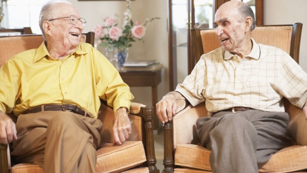 Sosiaalisilla verkostoilla on merkitystä työelämän jäädessä taa.