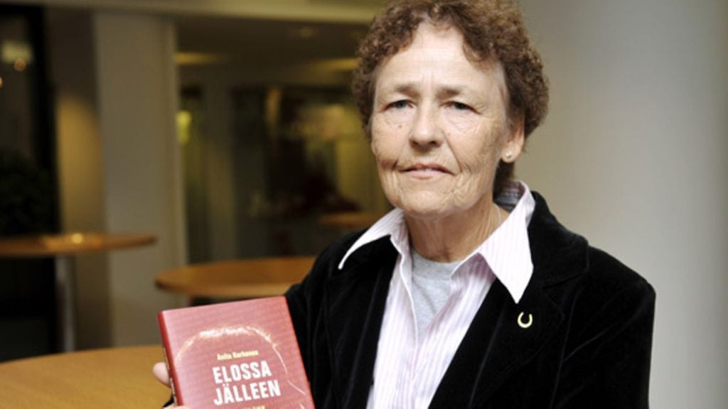 Anita Korhonen on kirjoittanut kokemuksistaan kaksi kirjaa.