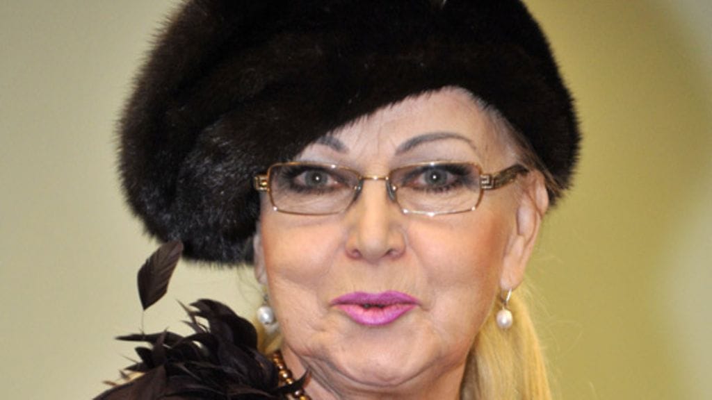 Virpi Miettisellä on kokemusta missin työstä.