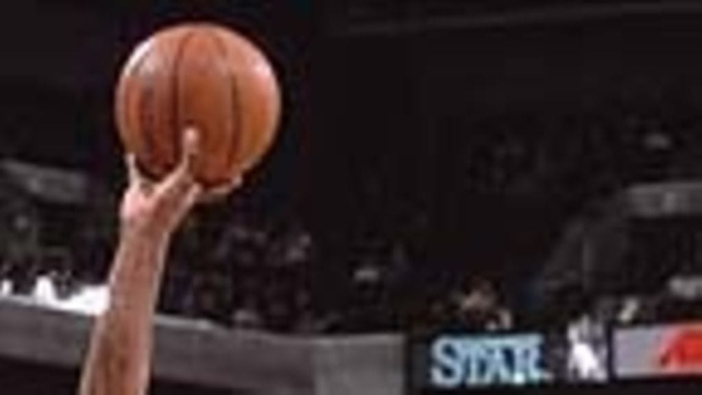 Shareef Abdur-Rahim Photo: Ron Hoskins /NBAE/Getty Images