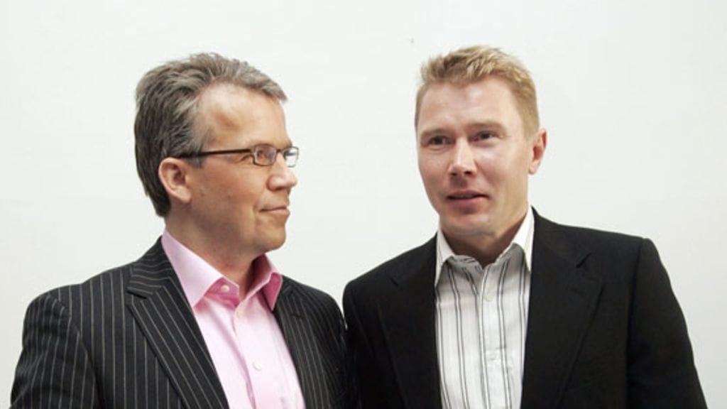 Keijo Leppänen kirjoitti Mika Häkkisestä kirjan.