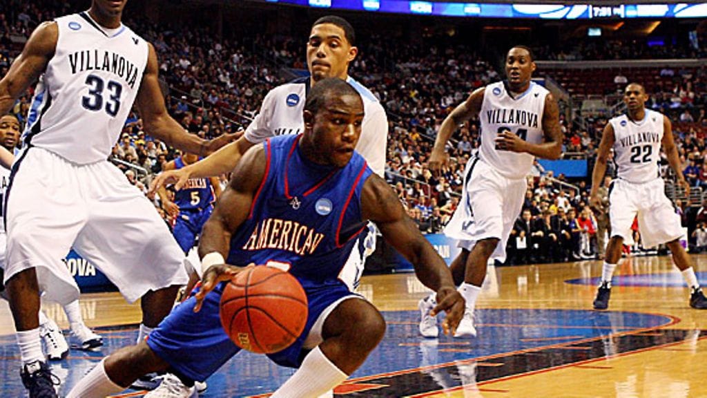 Derrick Mercer NCAA:n ottelussa Villanova Warriors - American Eagles. Kuva: Jim McIsaac/GETTY.