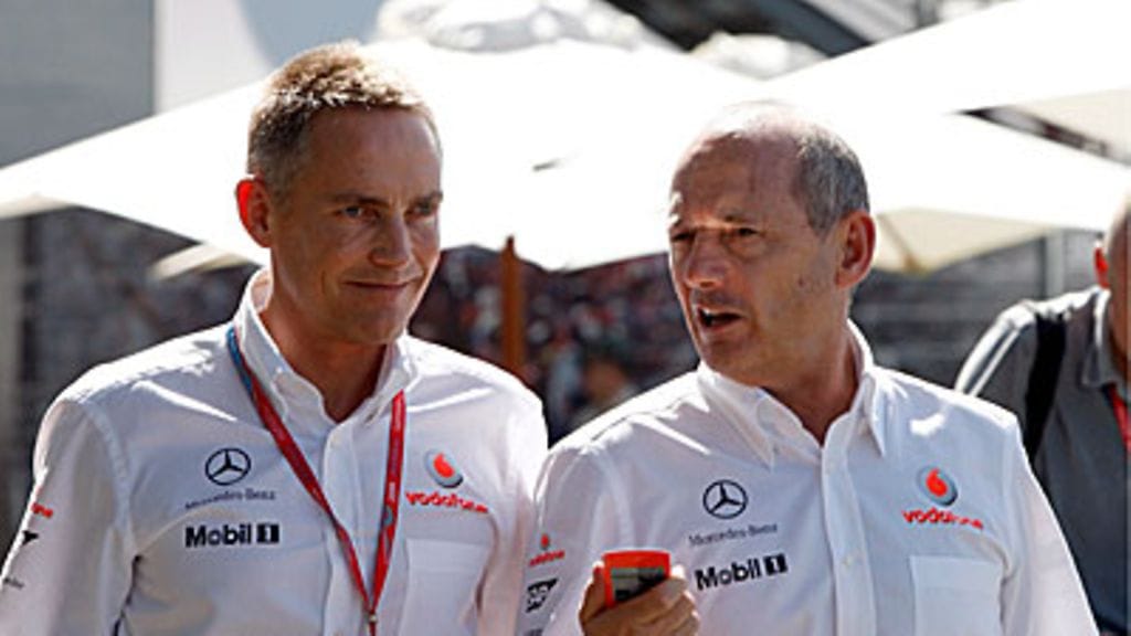 Ron Dennis (oik.) ja Martin Whitmarsh, kuva: EPA/KERIM OKTEN