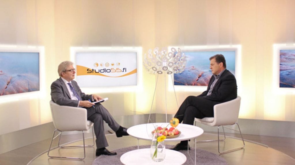 Studio55.fi-ohjelman juontaja Markku Veijalainen ja vakiovieras Antti Heikkilä