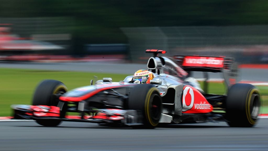 Lewis Hamilton ajaa Silverstonessa