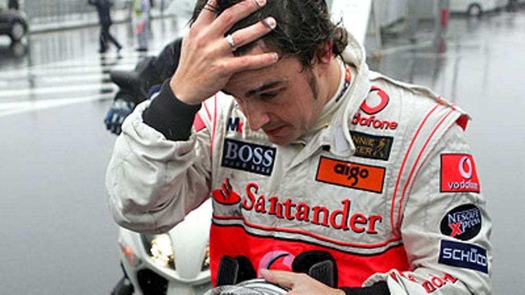 Fernando Alonso (Kuva: EPA/GERO BRELOER)