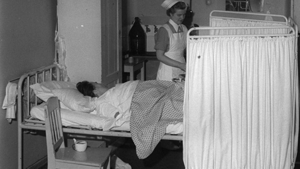 Lehtikuvan kuvituskuvaa sairaalasta.