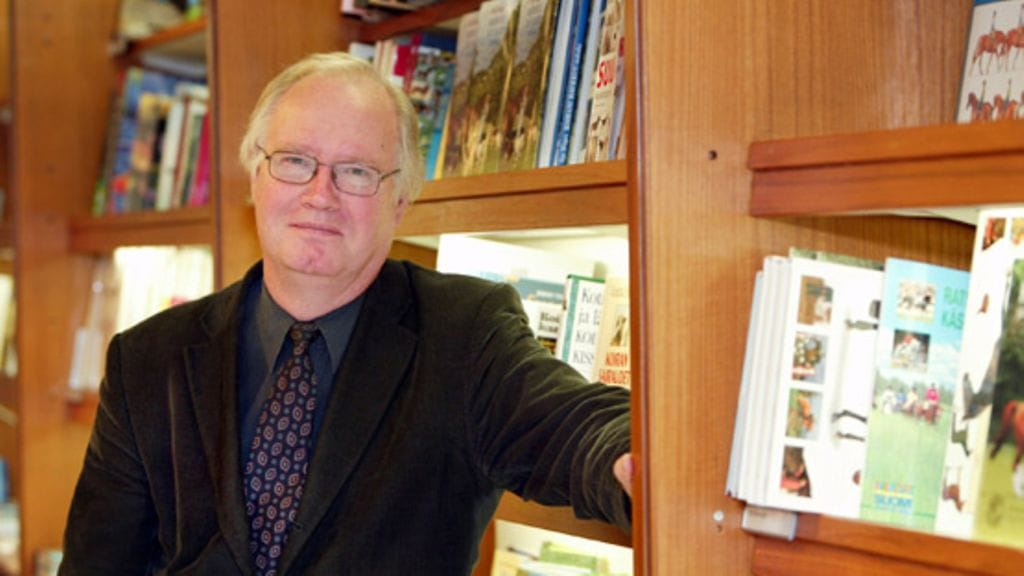 Stig-Björn Nyberg isännöi Lukupiiriä.