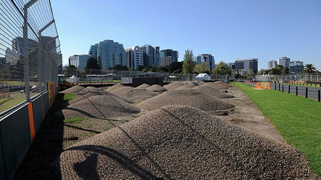 Sorakasoja Melbournen radan poskessa. Kuva: Robert Cianflone/GETTY.