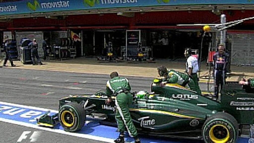 Heikki Kovalainen auto hyytyi varikolle, kuva: MTV Oy