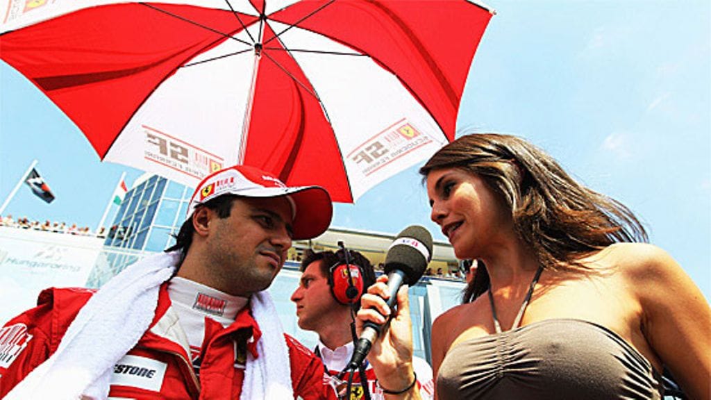 Marion Jollès haastattelee Felipe Massaa. Kuva: Paul Gilham/GETTY.