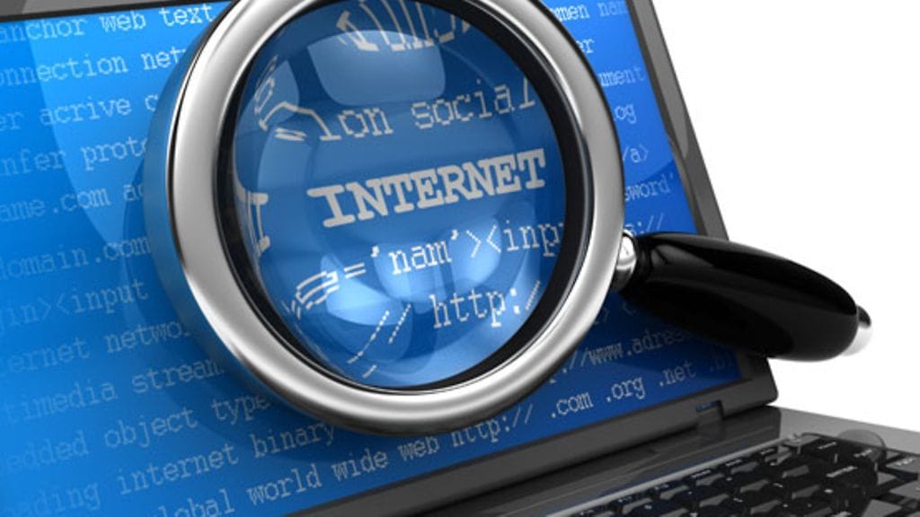 Internet mahdollistaa sekä juttujen kopioinnin että vahtimisen.