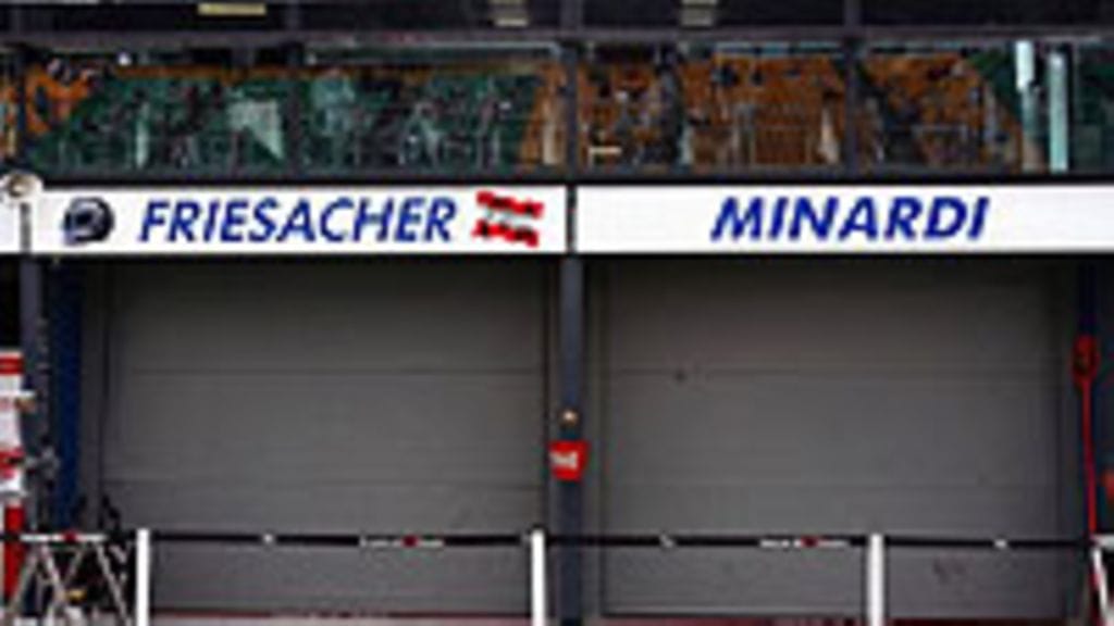 Minardin varikko, kuva: Mark Thompson