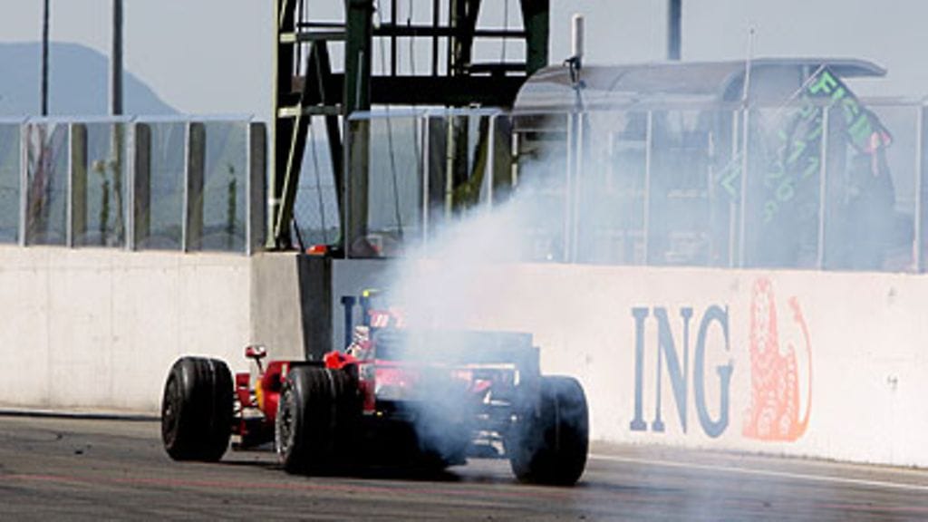 Felipe Massa keskeyttää, kuva: EPA/Carmen Jaspersen