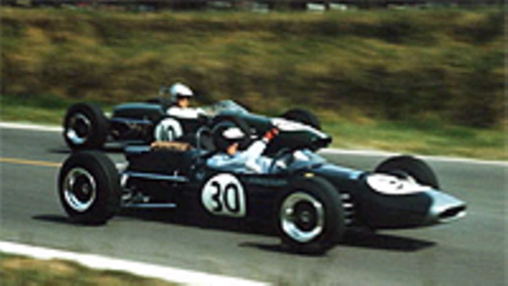 1966 Ranskan GP, Denny Hulme ja Jochen Rindt, Photo: Tony Duffy/ALLSPORT