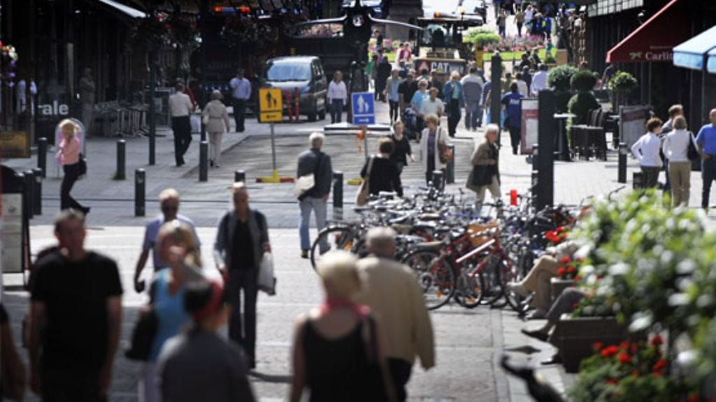 Varkaat viihtyvät Kampissa ja Kluuvissa.