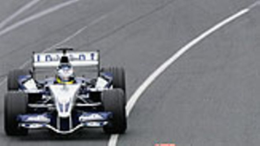 Nick Heidfeld ja Michael Schumacher, kuva: Mark Thompson