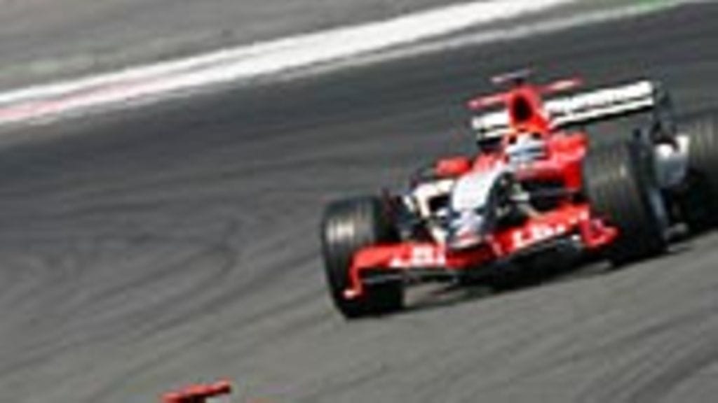 Tiago Monteiro ja Christijan Albers (Kuva: Midland F1 Racing Limited)