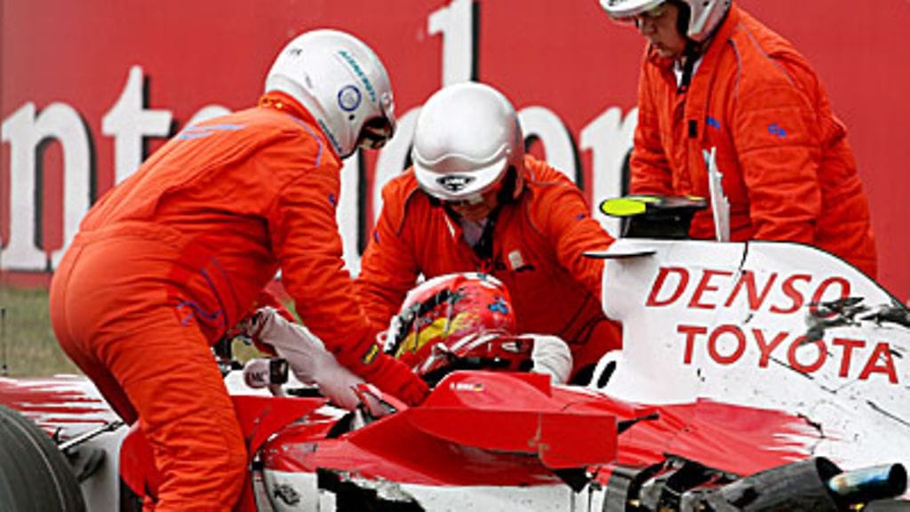 Timo Glock, kuva: EPA/ROLAND WEIHRAUCH/POOL