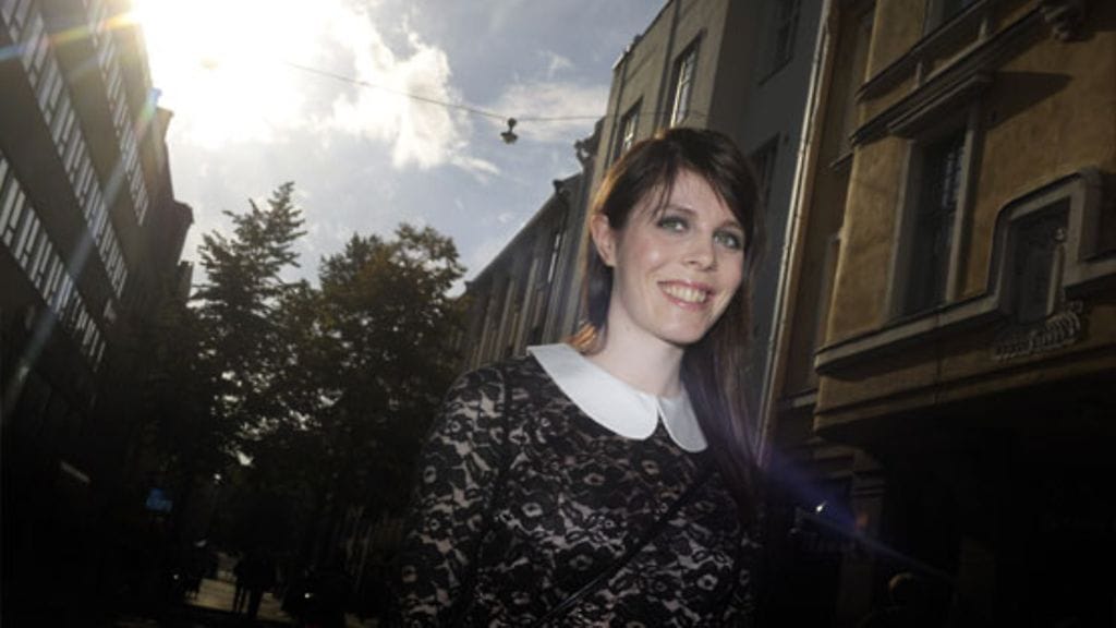 Nyberg kertoo Riikka Pulkkisella olevan lukijoita kohta 17:ssä eri maassa.