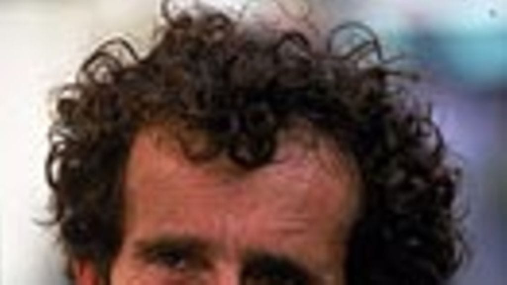 Photo: Clive Mason/Allsport