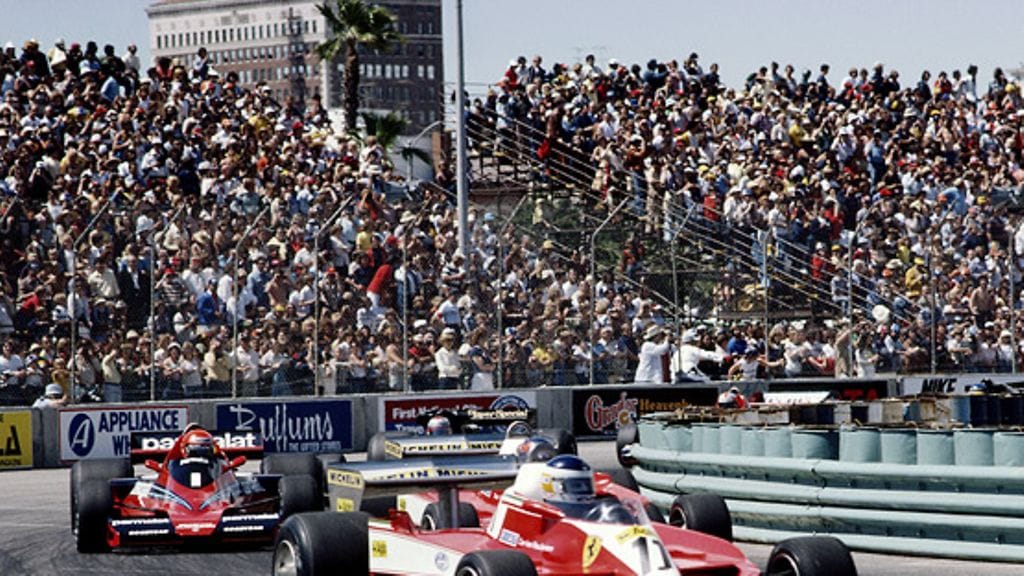 Niki Lauda, Brabhamin ratissa, yritti ohi Ferrari-kuski Carlos Reutemannista USA:n GP:ssä 1978.