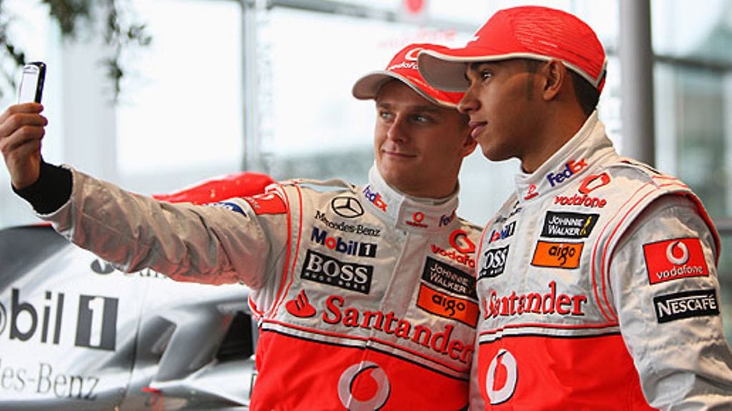 Heikki Kovalainen ja Lewis Hamilton, kuva: Mark Thompson/Getty Images
