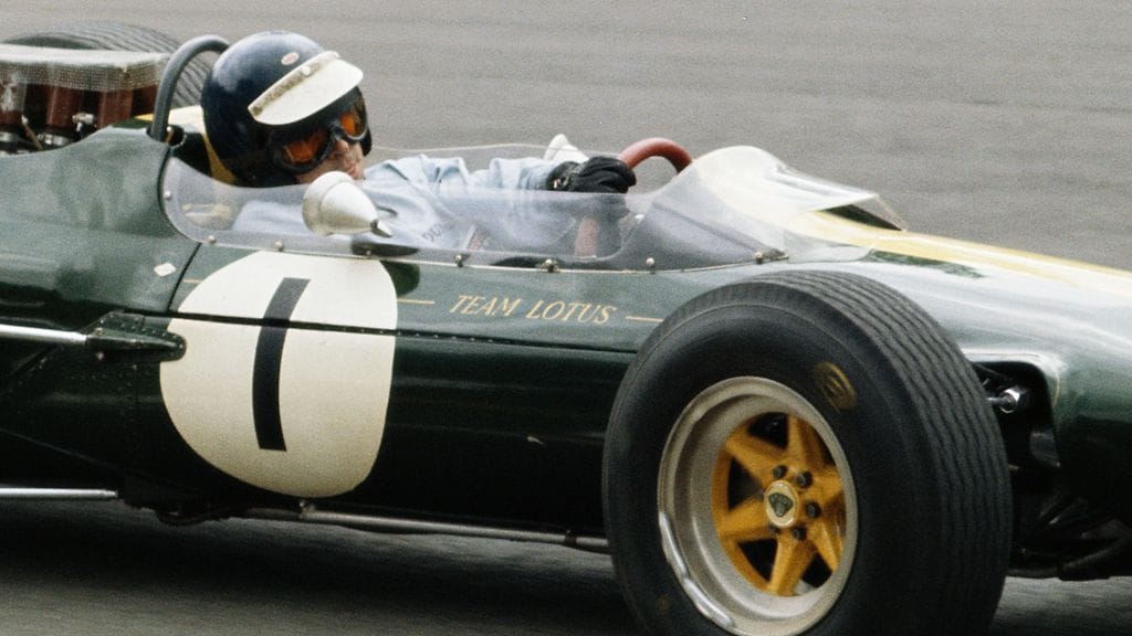 Jim Clark ajaa Lotuksella Brands Hatchissa 1966