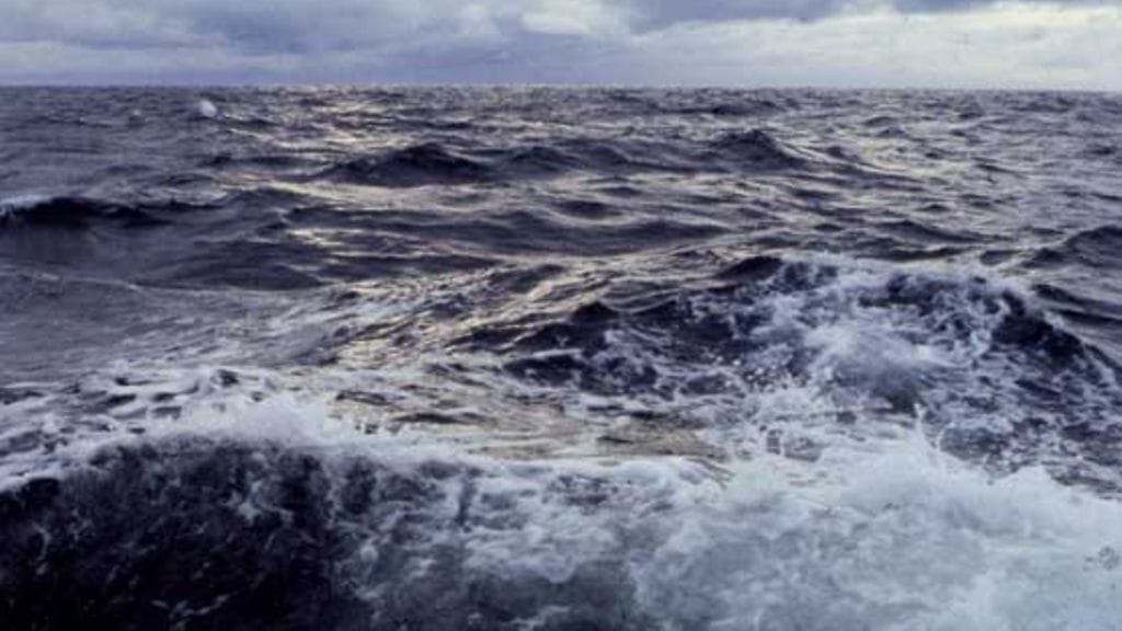 Myrsky yllätti matkaajat kesken reissun.