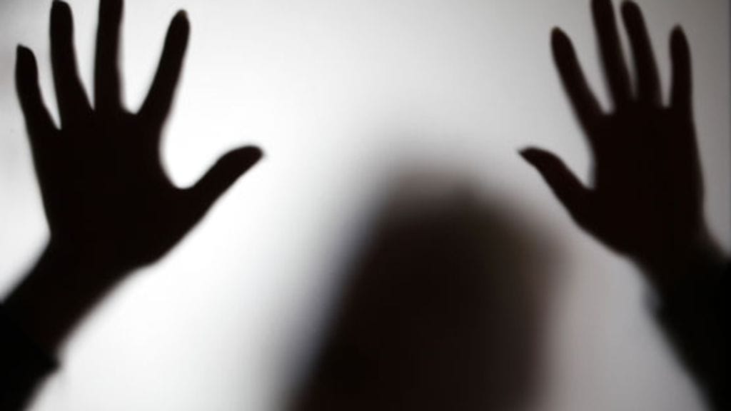 Sairastuneista voi tuntua, että he jäävät taudin kanssa yksin.