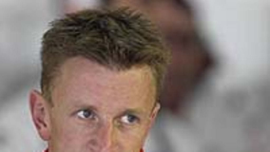 Allan McNish, Photo: Clive Mason/Allsport