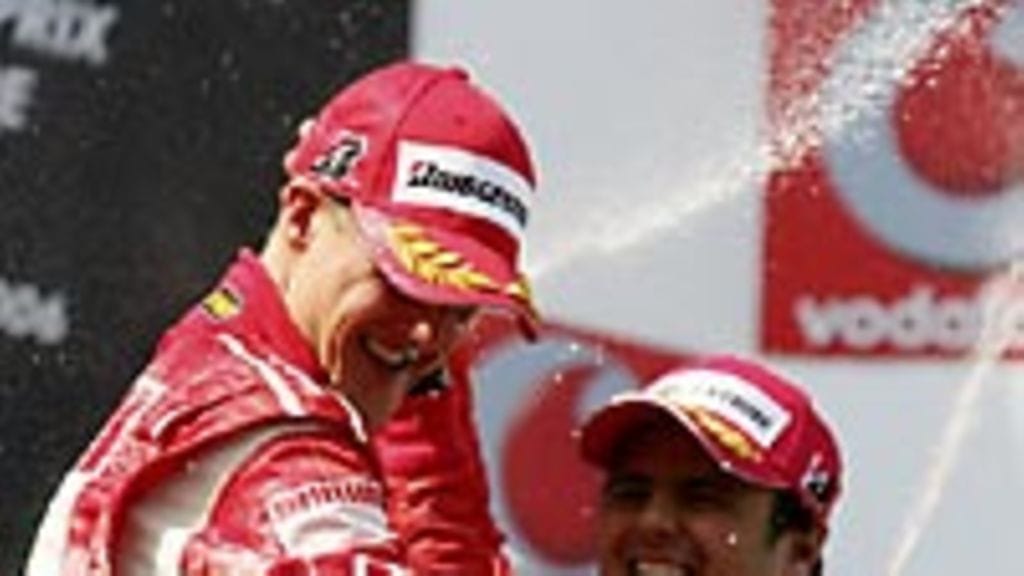 Michael Schumacher ja Felipe Massa, kuva: Mark Thompson/Getty Images