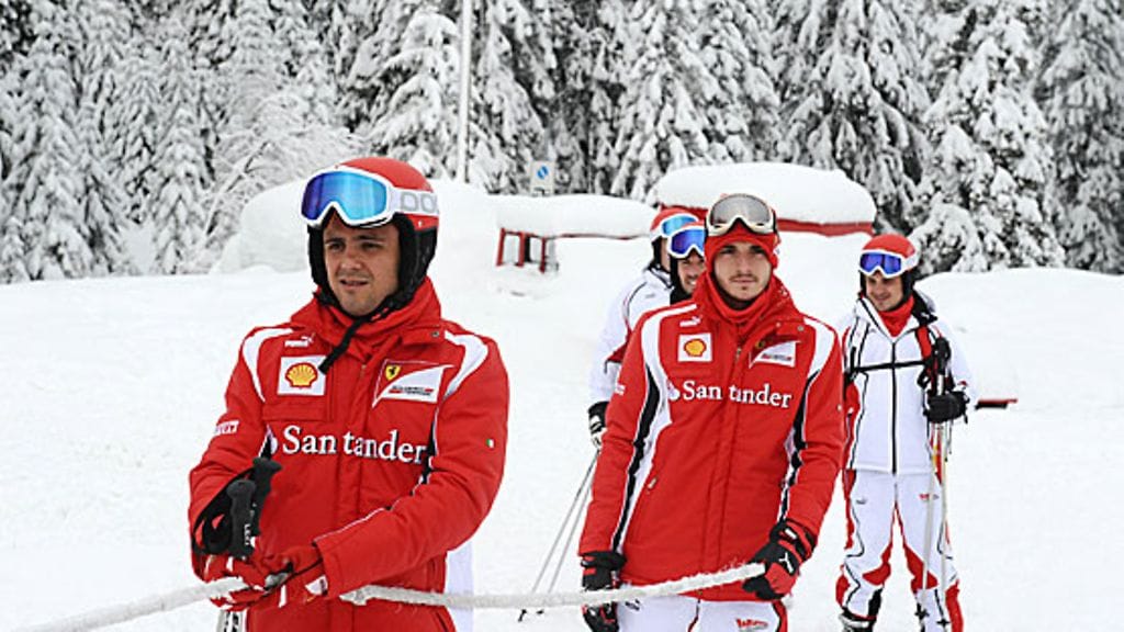 Felipe Massa ja Jules Bianchi matkaavat hissillä