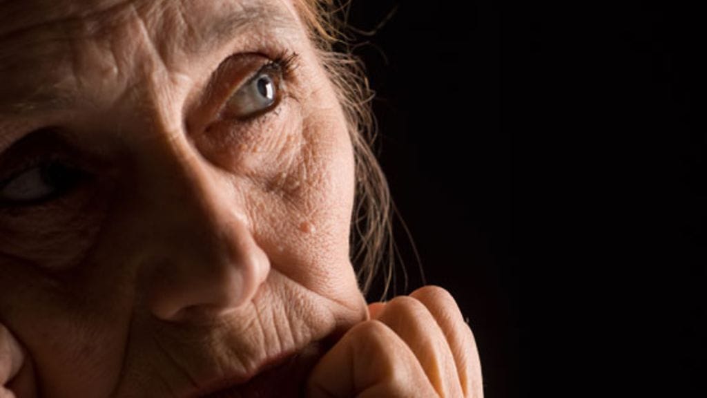 Kuivat limakalvot voivat estää seksin harrastamisen. Kuvituskuva.