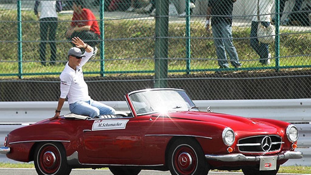 Michael Schumacher Mersun kyydissä, kuva: EPA/DIEGO AZUBEL