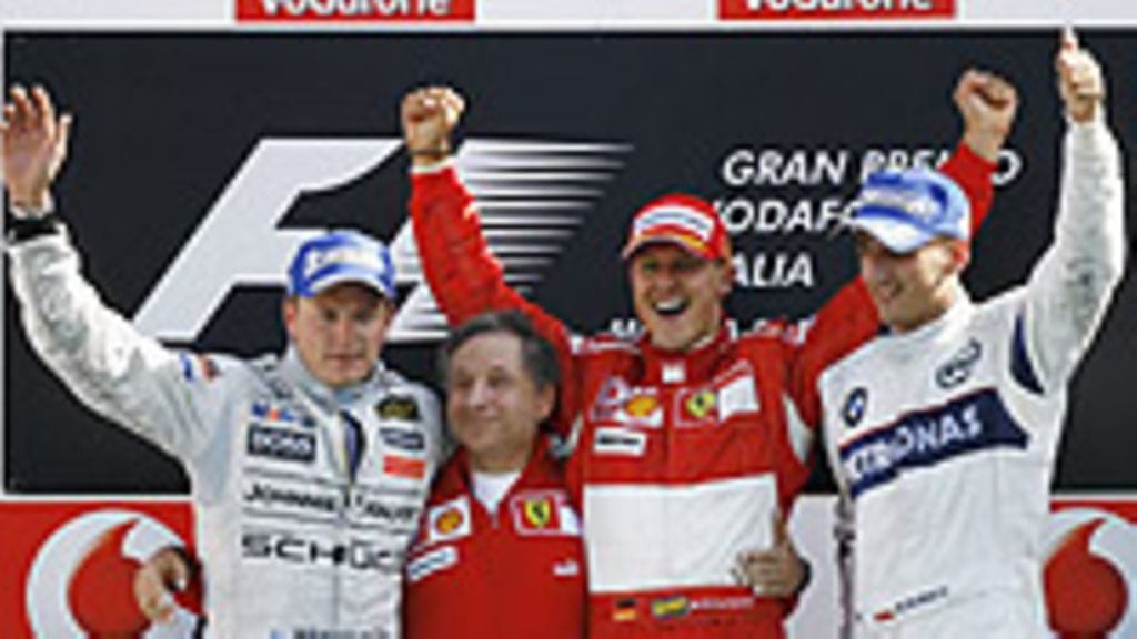 Monzan palkintopalli, kuva: Clive Mason/Getty Images