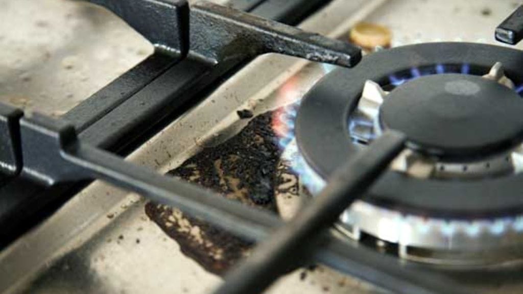 Rehnin mukaan on kohtuutonta ja kuluttajasuojalain vastaista, jos Aurora Kaasunjakelun hinnankorotus on 47,5 prosenttia.