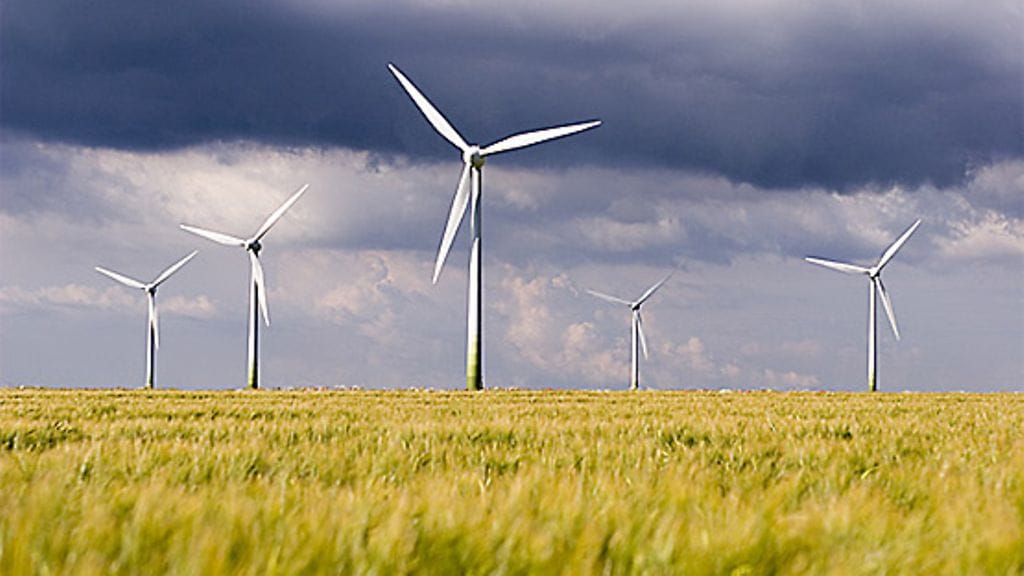 Sähköä voi säästää pienin teoin.