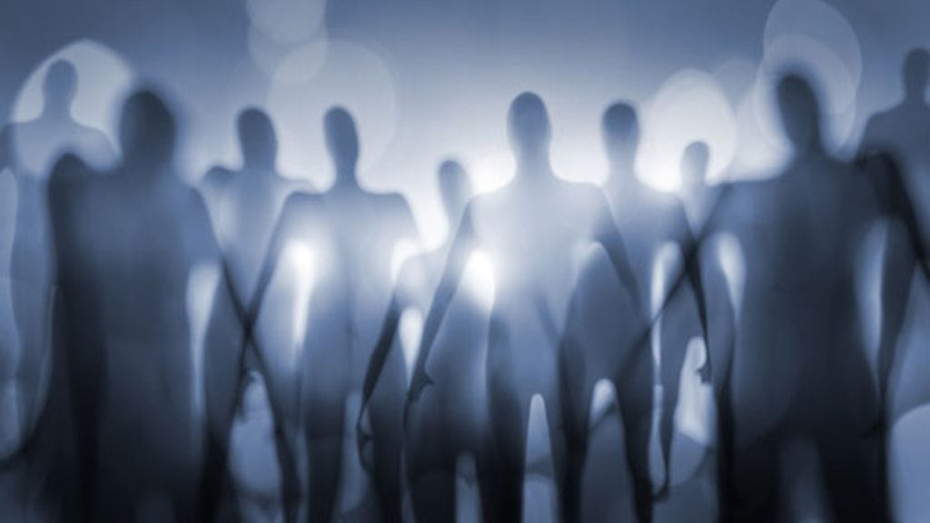 Avaruusolioiden väitetään tehneen ihmisistä risteytyskokeita. Kuvituskuva.