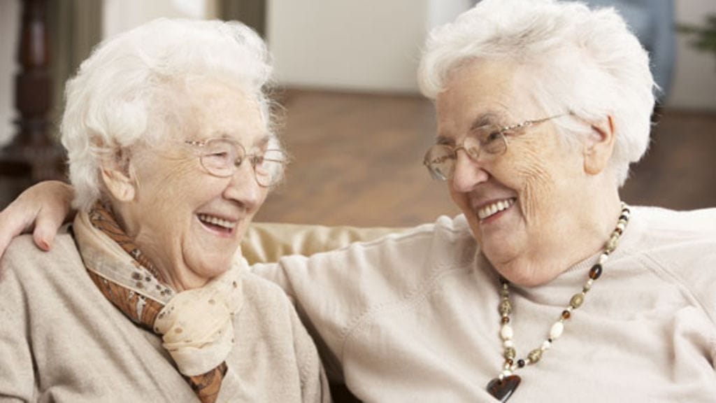 Sydänystävän voi löytää vaikkapa Ystävävälityksen kautta.