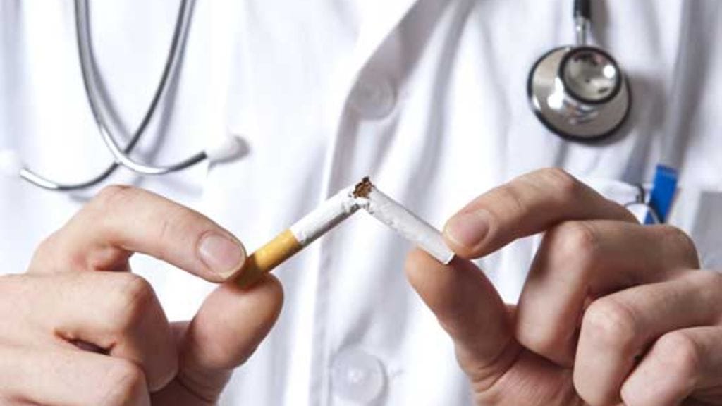 Tupakointi altistaa nivelrikolle.