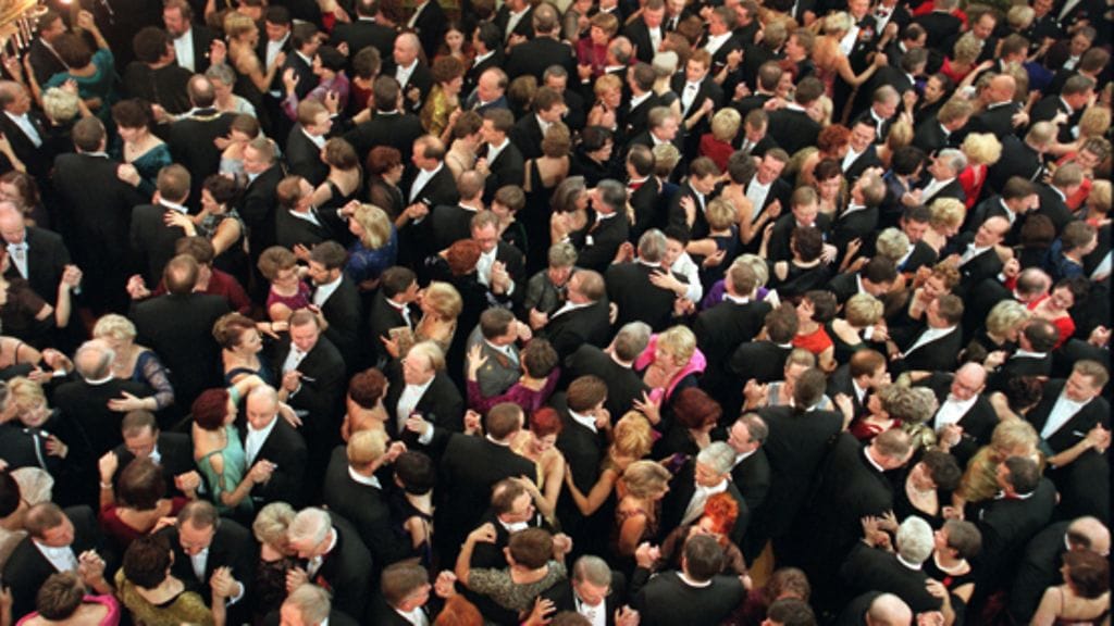 Linnan juhlissa tanssitaan joka vuosi rytkeellä.