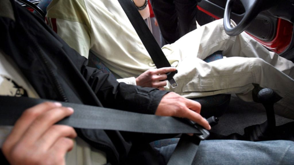 Turvavyön käyttö on pelastanut autoilijoita varmalta kuolemalta sekä vammautumiselta.