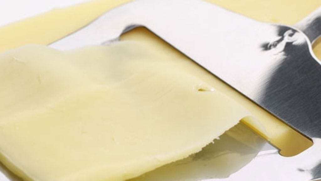 Kevyttuotteita syödään monesti enemmän kuin rasvaisia versioita.