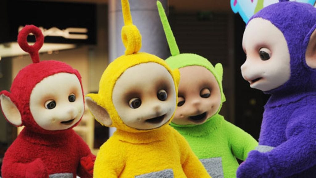 Tiivi-Taavin violetin värin on arvioitu symbolisoivan homoseksuaalisuutta.