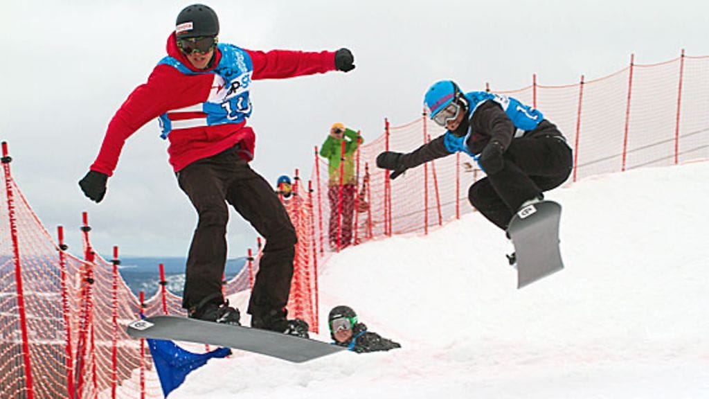 Anton Lindfors (vas.).