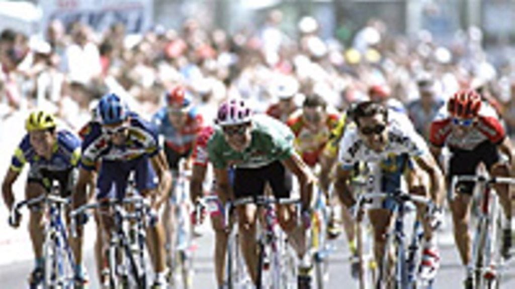 Photo: Phil Cole/Allsport UK