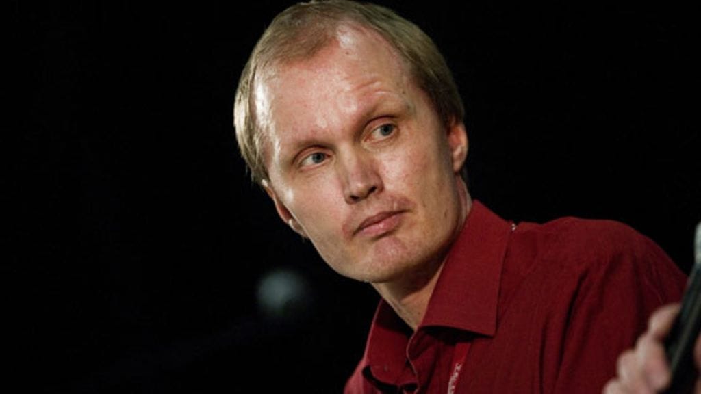 Historiantutkija Erkki Vettenniemen mielestä uudessa elokuvassa syyllistetään asioista, jotka eivät aikoinaan olleet kiellettyjä.