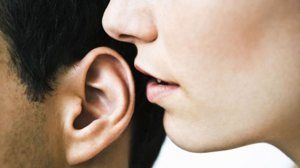 Kumppanin ei tarvitse tietää sinusta kaikkea.